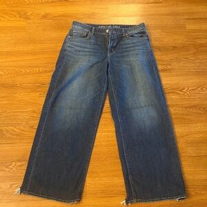 American Eagle Outfitters Women's Dark Blue wide leg Jeans